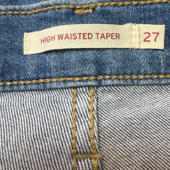 Levi's Size 27 High Waisted Taper Medium Wash Mom Jeans - Picture 6 of 7